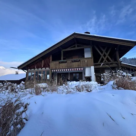 Mit Bergpanorama