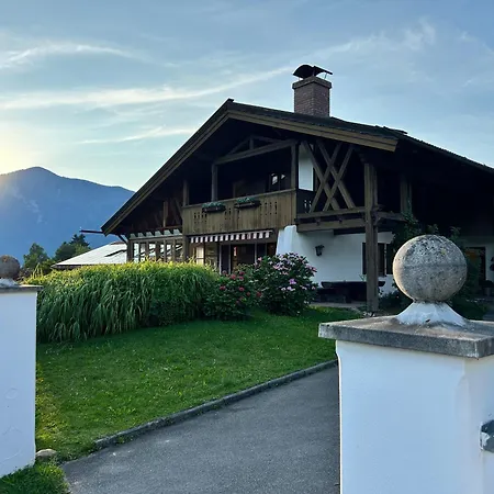 Ferienhaus Mit Bergpanorama